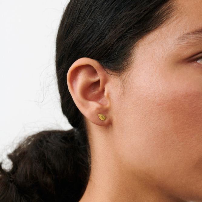 Pernille Corydon Elm Leaf earpieces in gilded