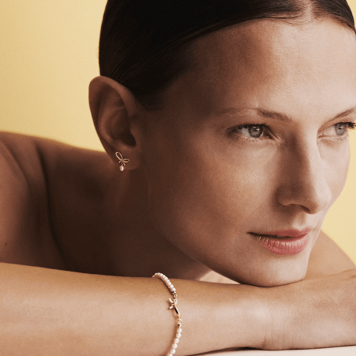 Mads Z Miss Butterfly Sløjfe Perlearmbånd - Guld & Diamanter - Armbånd - 1553030