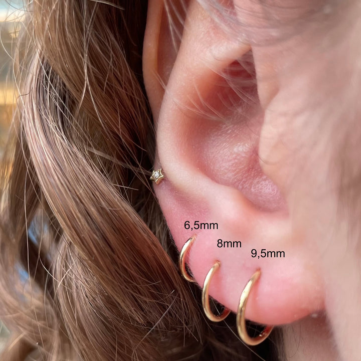 MARIA TASH Plain Gold Hoop 9,5mm - Øreringe - XR-YG-D95-G18