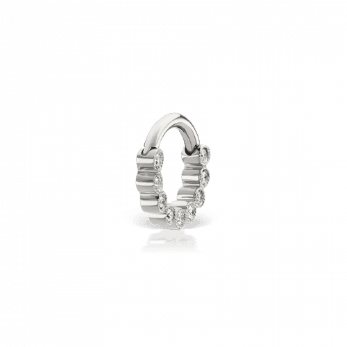 MARIA TASH 16G 6.5mm Diamond Scalloped Horizontal Eternity Clicker - Piercinger til næsen - XSCETH1665G-W