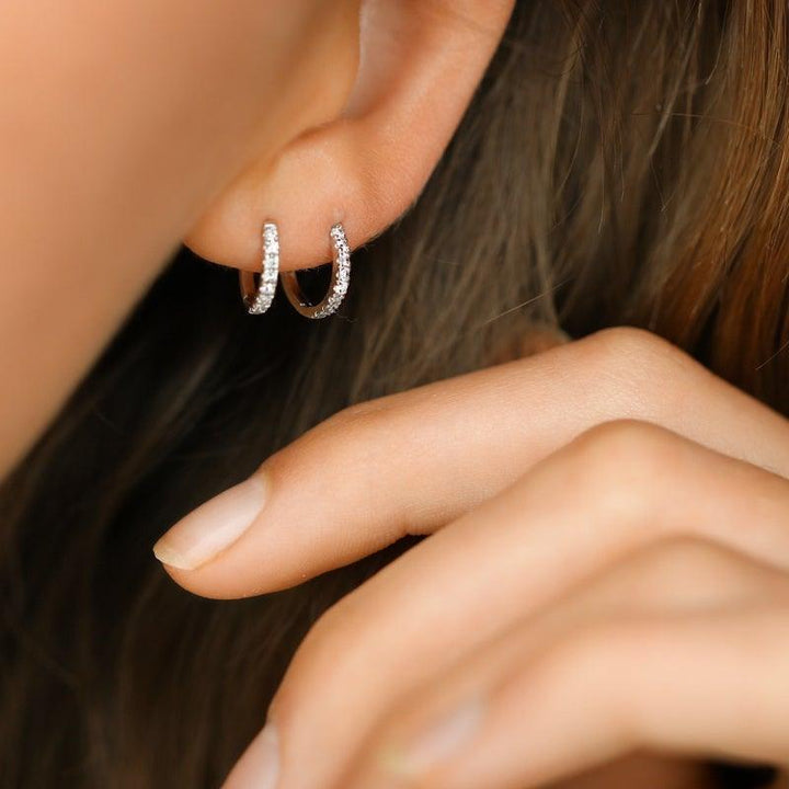 Ro Copenhagen 18kt Rock Classic Diamant Creol 10mm Hvidguld - Øreringe - 119249