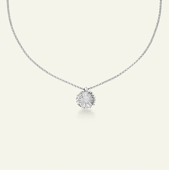 Flora Danica Daisy Necklace with Pendant in Silver 