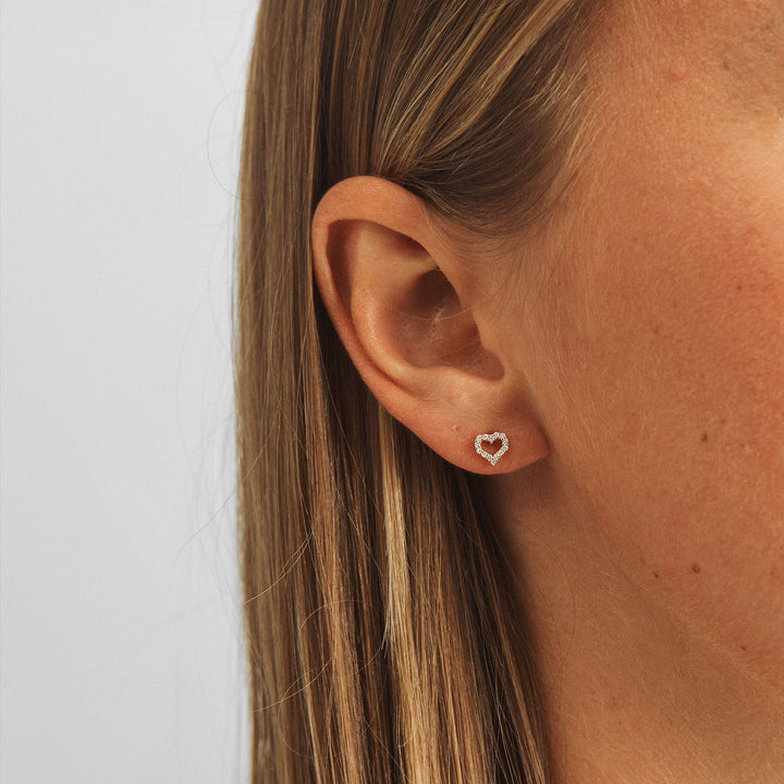 Mads Z 14kt Tender Heart Earrings in Gold with Diamonds 