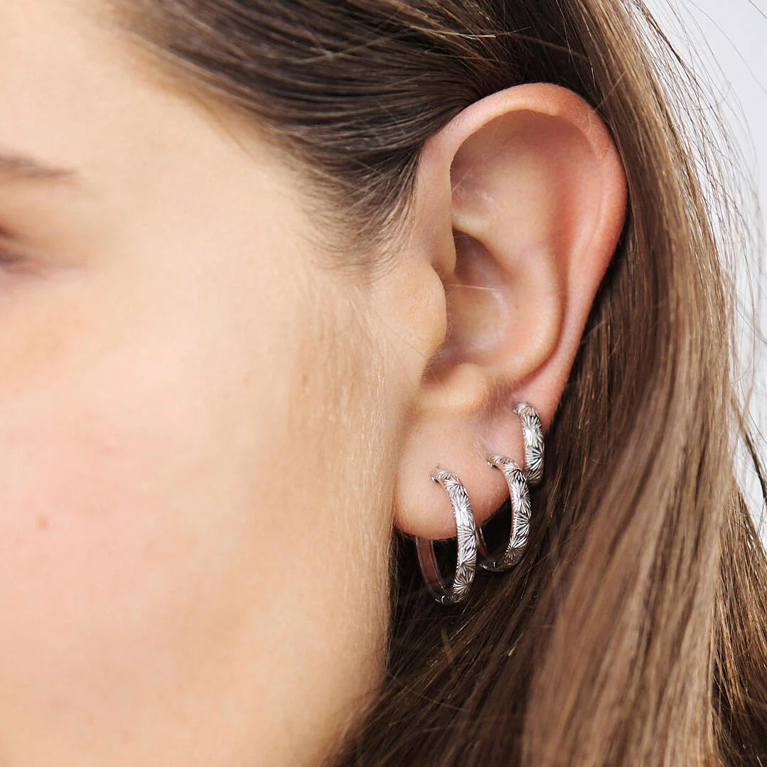 Studio Z Rime Large Hoops – Silver Hoop Earrings in Sterling Silver 
