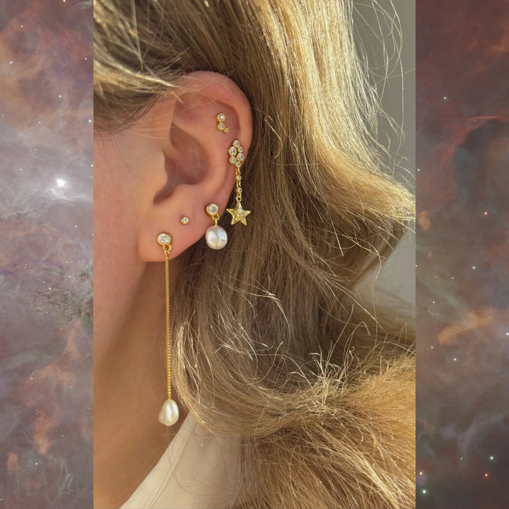 The Earring Shop Meteor Single Pearl Earring