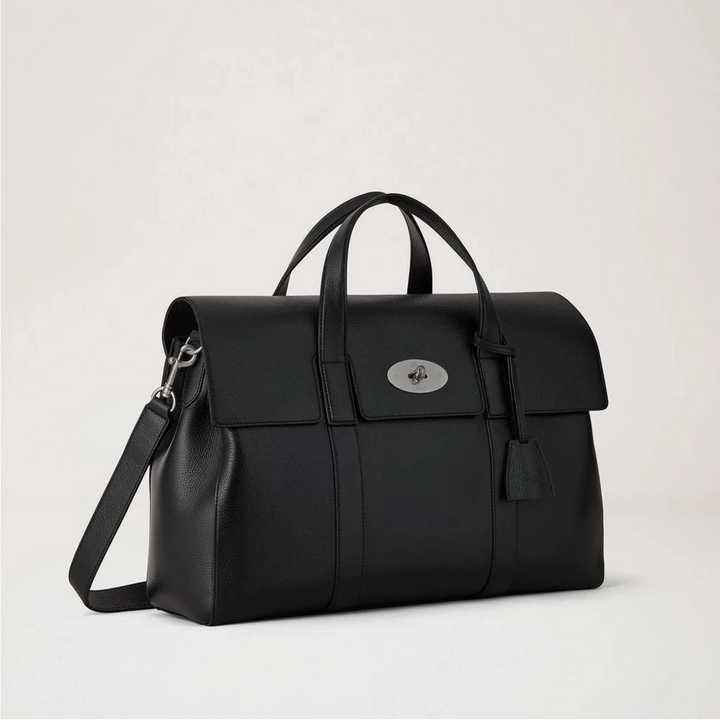 Mulberry Small Bayswater, sort lædertaske med håndtag og skulderrem, vist forfra. Model 1123456789
