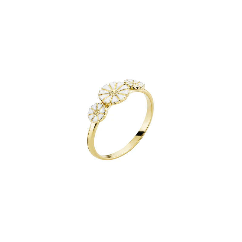 Daisy Ring with 3 Daisies