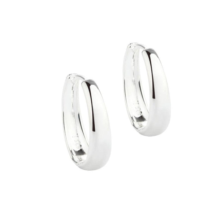Aqua Dulce Big Emma Hoop Silver, polished hoops in silver finish, Model 5534-5534-1.