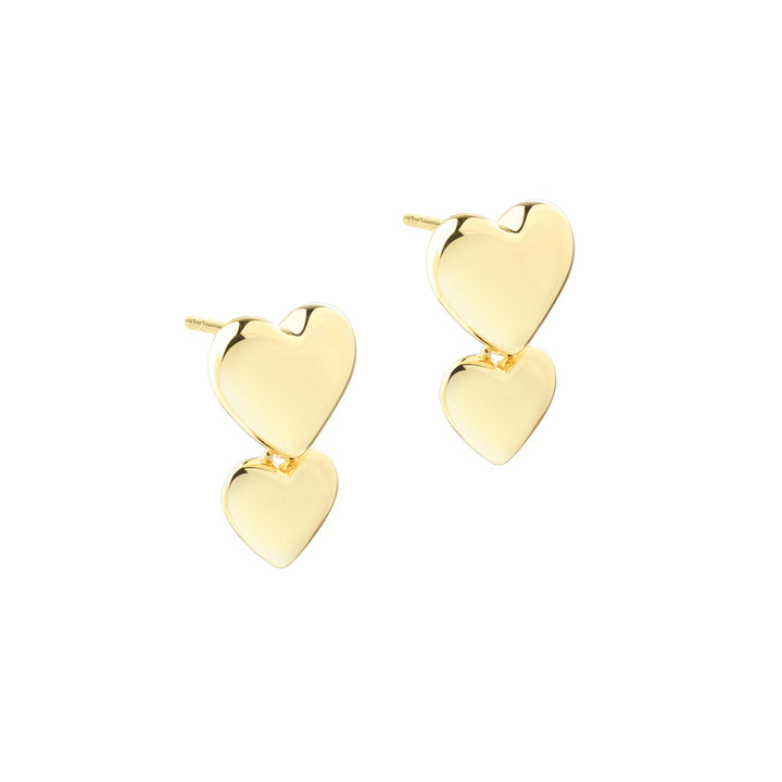 Aqua Dulce Karla and Me earrings show gold-plated earrings with two smooth hearts in a shiny gold look. Model 6420-1.