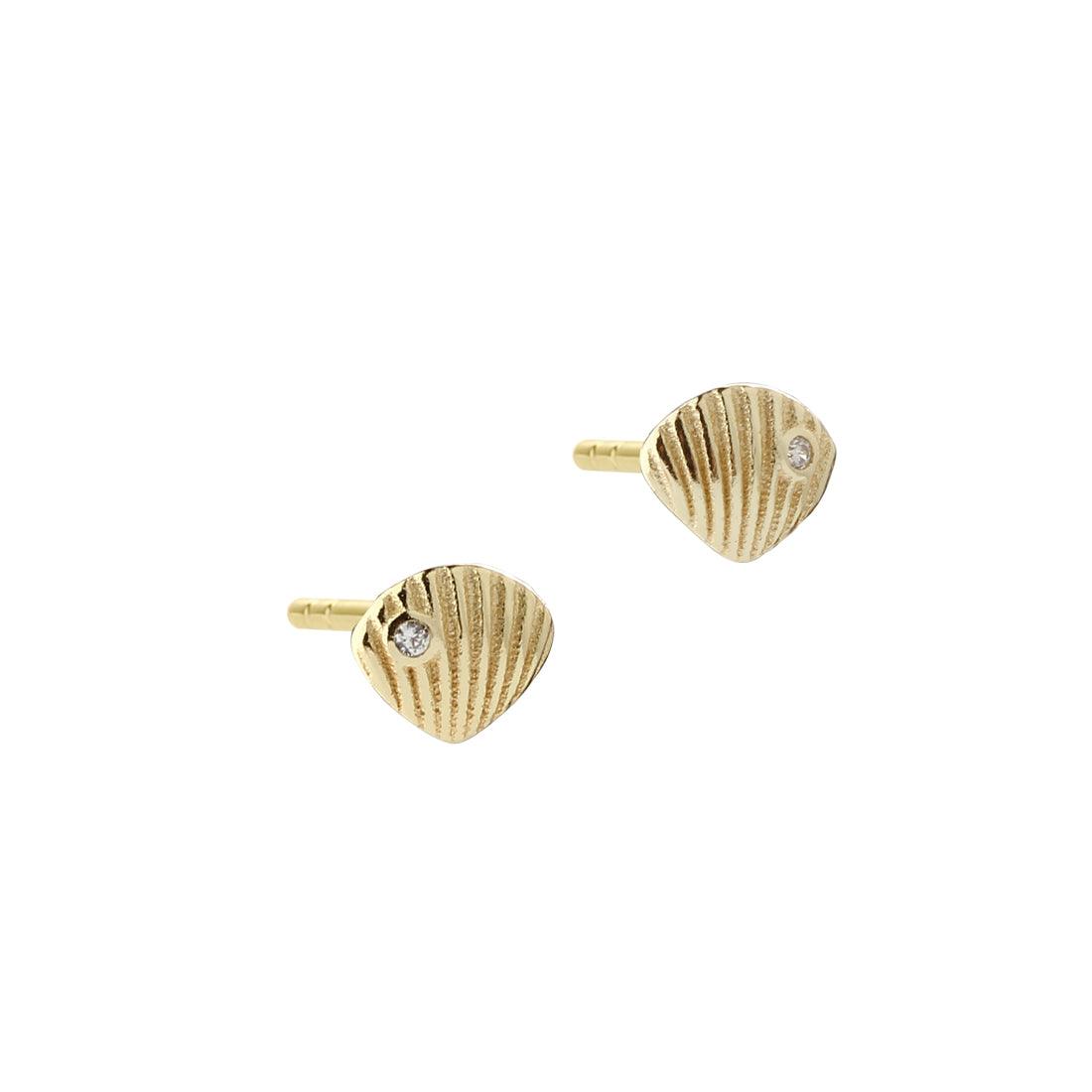 Aqua Dulce Shelly Small earrings in gold-plated silver with faceted stones, shell-shaped. Model 6198-1