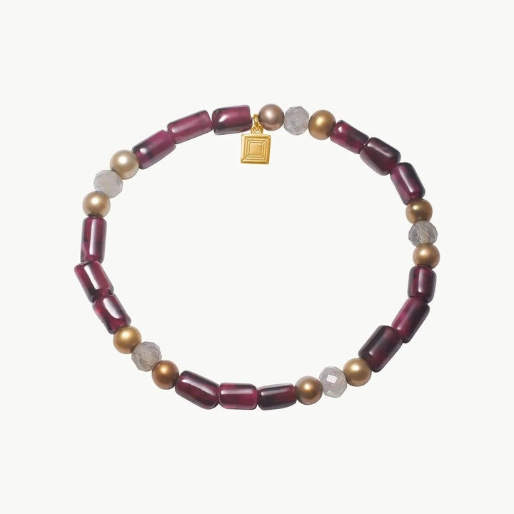Carre Naomi Bracelet M Garnet Golden Pearl And Labradorite with burgundy, golden and light pearls, Model fb4657gabglb.