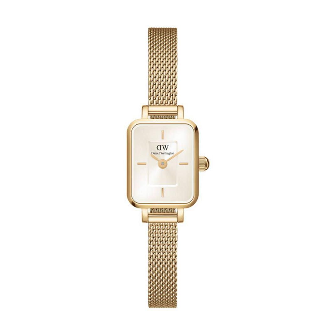Daniel Wellington Quadro Mini Evergold Champagne square women's watch in gold-toned mesh with light dial. Model ADW00100656.