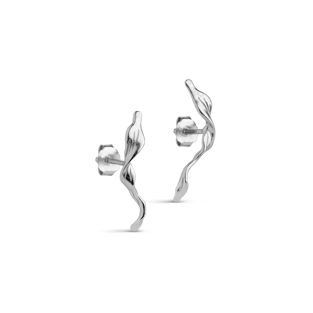 Enamel Juno Orestik silver earrings with organic wavy design, Model e335sm-e335sm-1