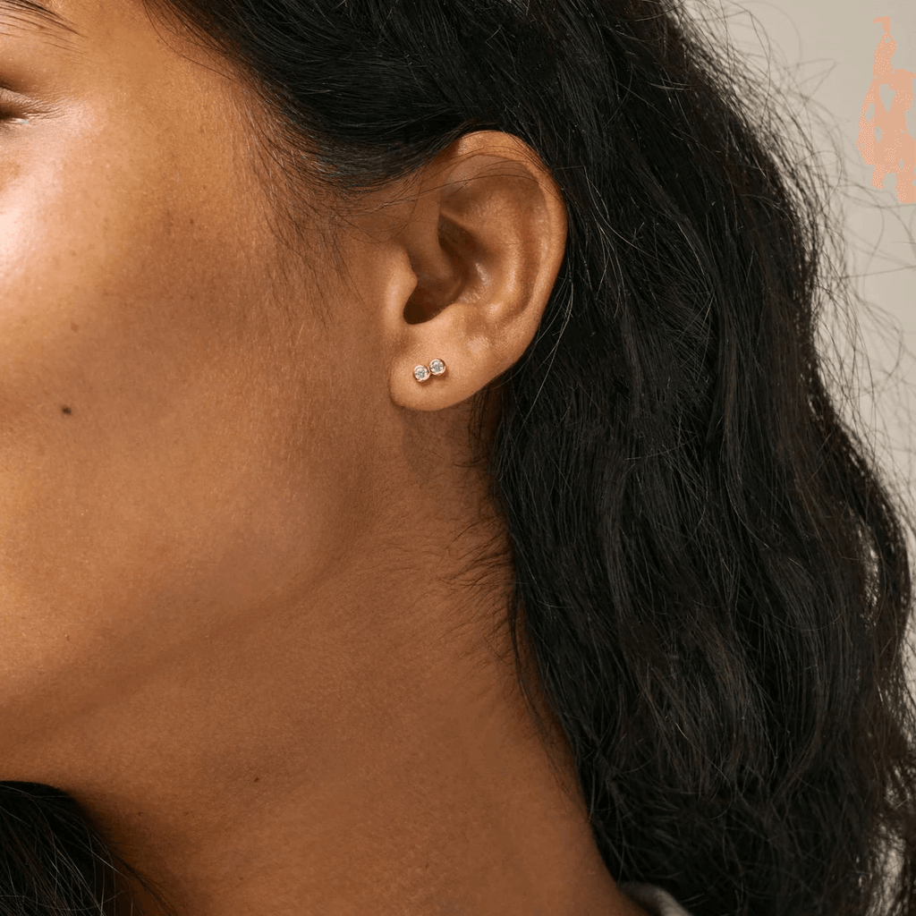 Enamel Twin Studs - Forgyldte Ørestikker Med Zirkoner - E379G - Øreringe - E379G