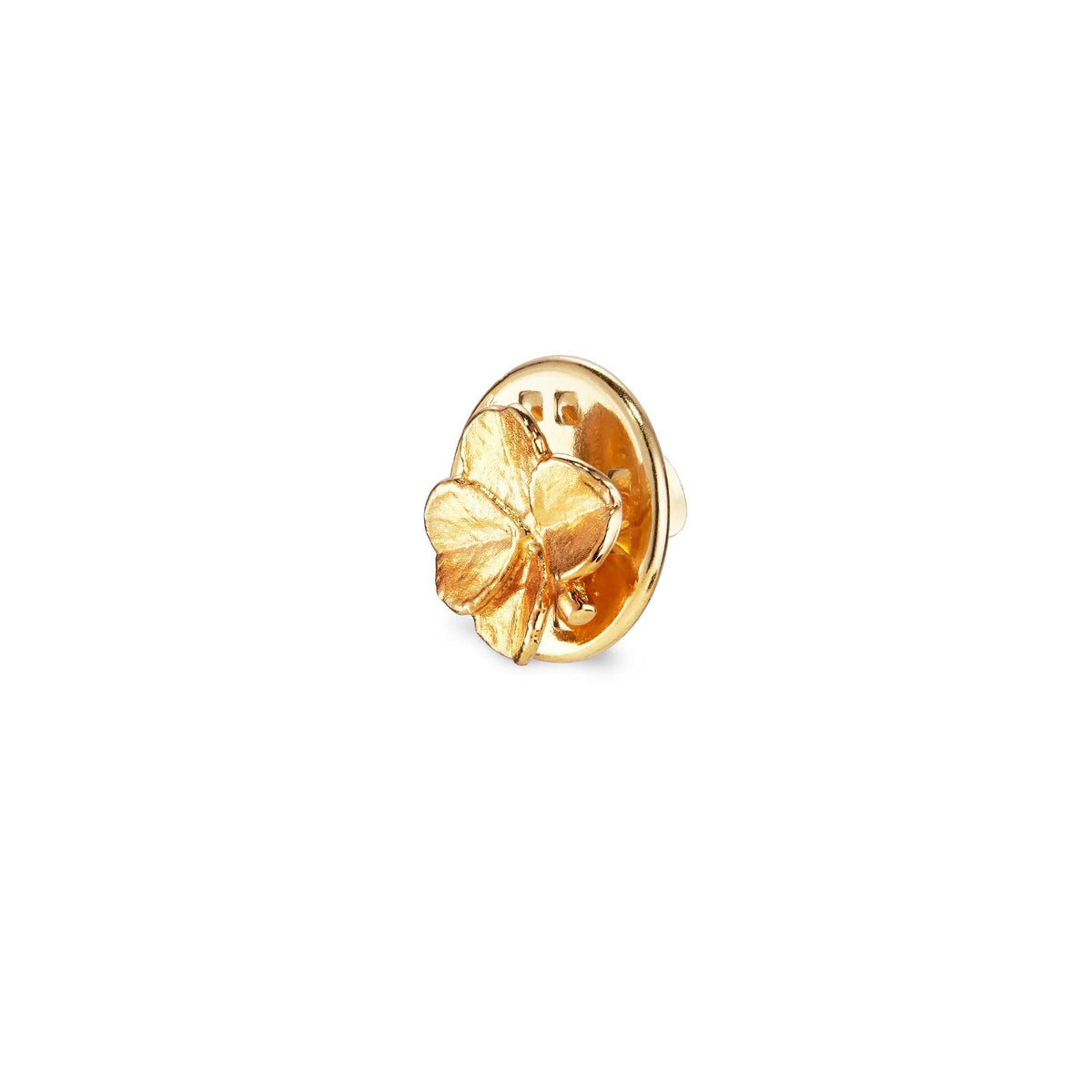 Flora Danica Four Leaf Clover Pin Silver Gilt shows a detailed, golden four leaf clover pin against a white background. Model 907-FLC-PI-G-1