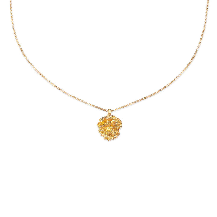 Flora Danica Parsley Necklace Silver Gilded with detailed gold pendant in a nature-inspired design. Model 907-par-ne-g-2
