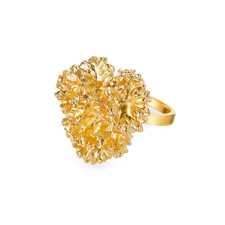 Flora Danica Parsley Statement Ring gold plated shows large, detailed gold ring with parsley motif. Model 907-par-stri-g-001