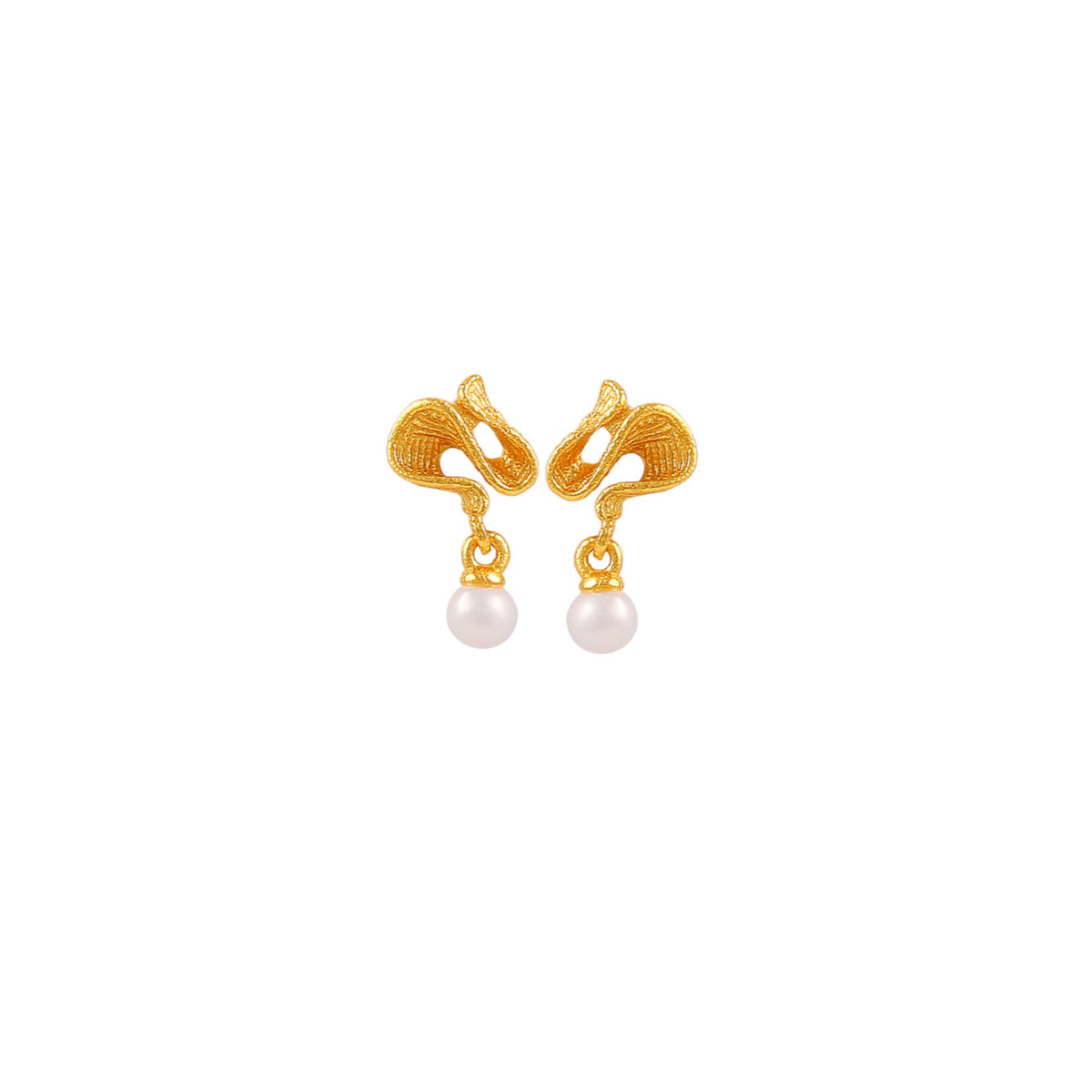 Hultquist Hedda Petite Earrings Gold Plated shows a pair of small golden earrings with dangling pearls, Model S08651G-1.