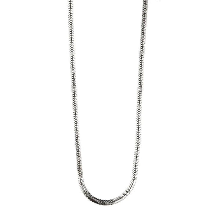 Jeberg Jewelery Leo Necklace in silver shown close up in detail, classic braided design. Model mens442-1.