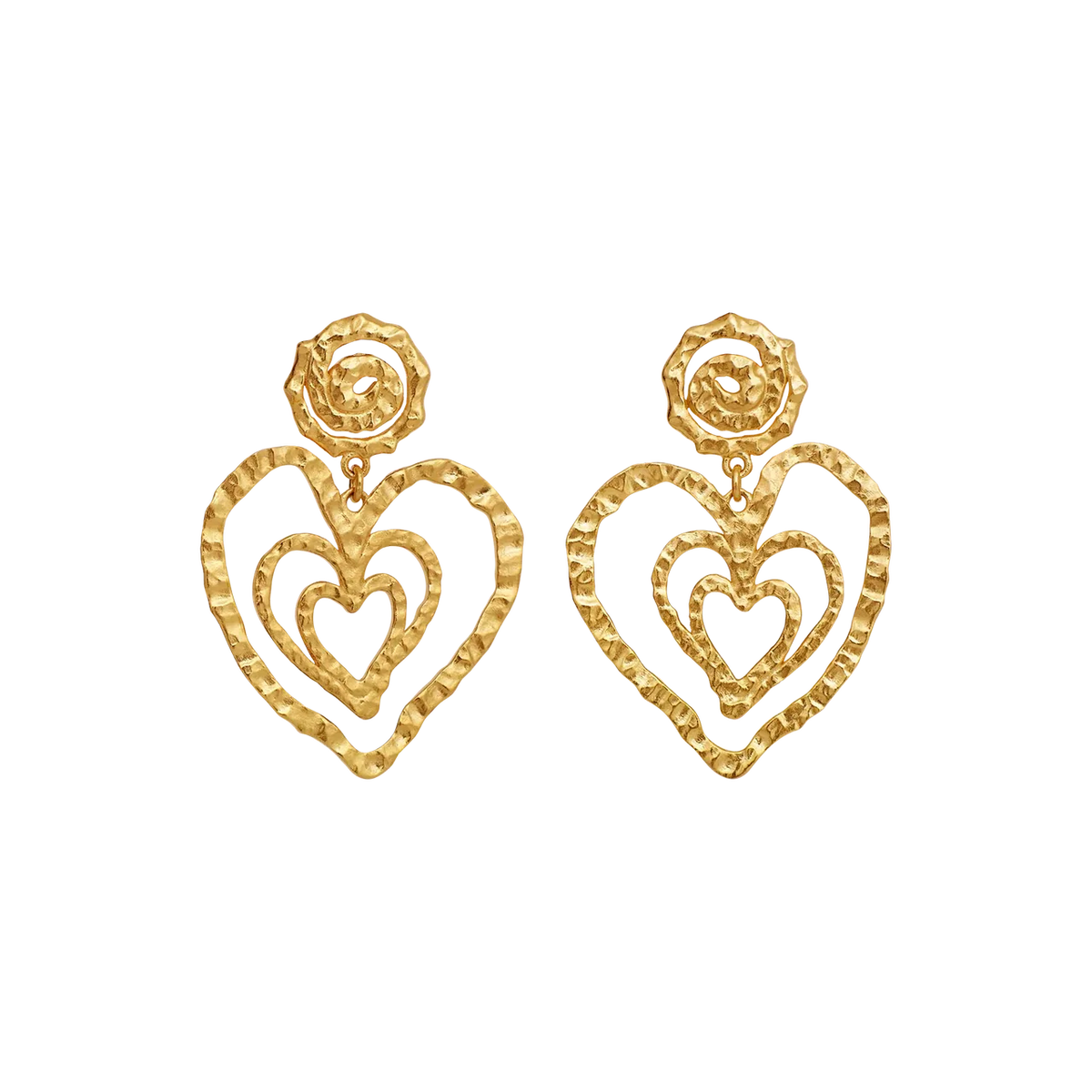 Maanesten Beate large heart stud earrings gold-plated shown in dense motif with hammered finish, Model 10087a-1