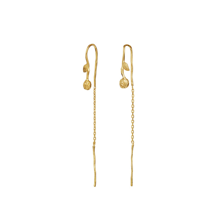 Maanesten Junia gold-plated earrings with elegant chain and leaf details in a golden look. Model 9990a-1