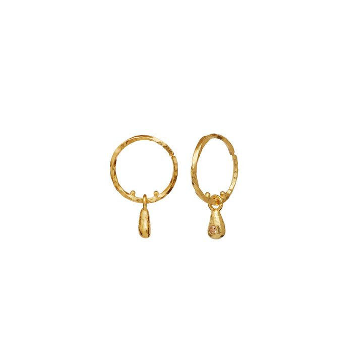 moonstone-millie-earring-18kt-gold-plated-sterling-sol shown with hammered structure and drop pendant, Model 10001a-2