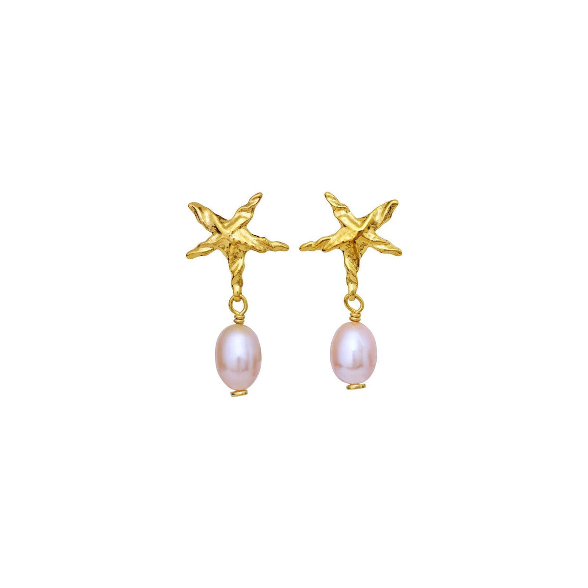 Maanesten Sandie Earrings gold-plated with star shape and hanging freshwater pearls, Model 9874a-1.