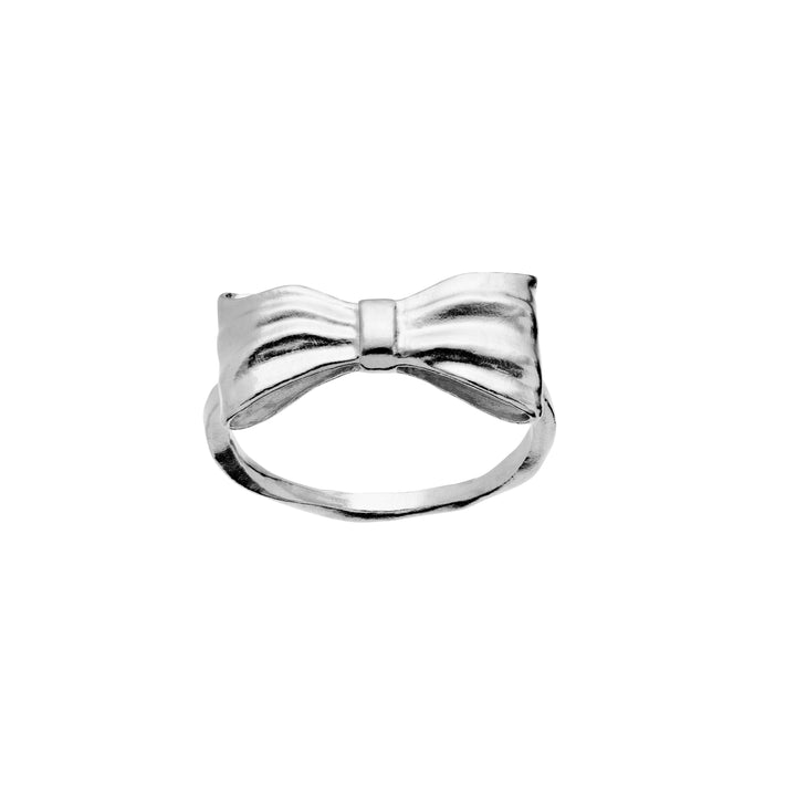 Maanesten Satin Silver Ring Bow shows an elegant silver ring with shiny bow detail, Model 4832C-003.