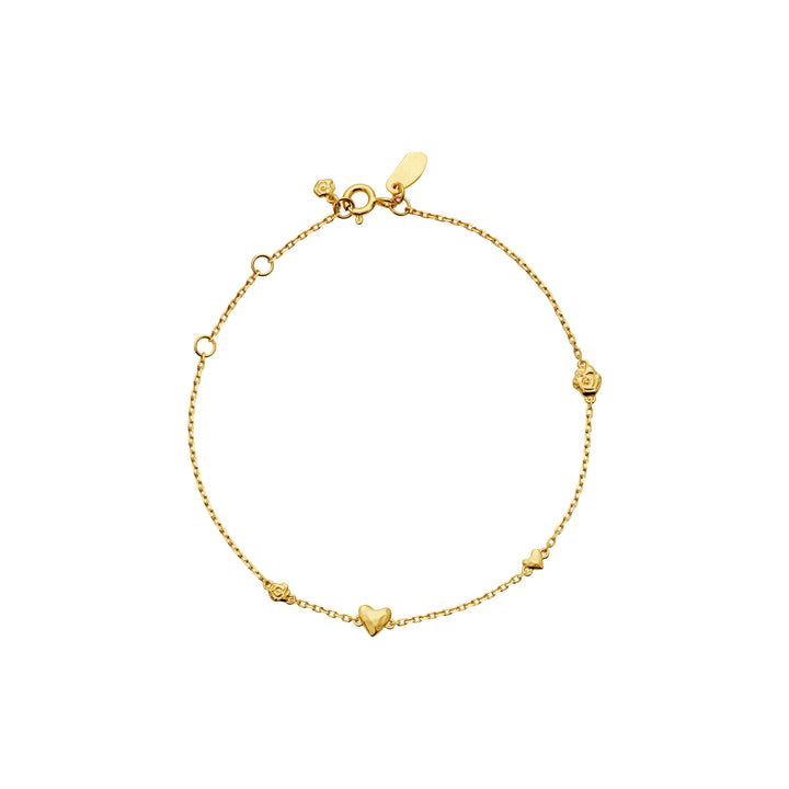 Maanesten Scarlett gold-plated bracelet with small hearts in shiny gold finish. Model 8682a-1
