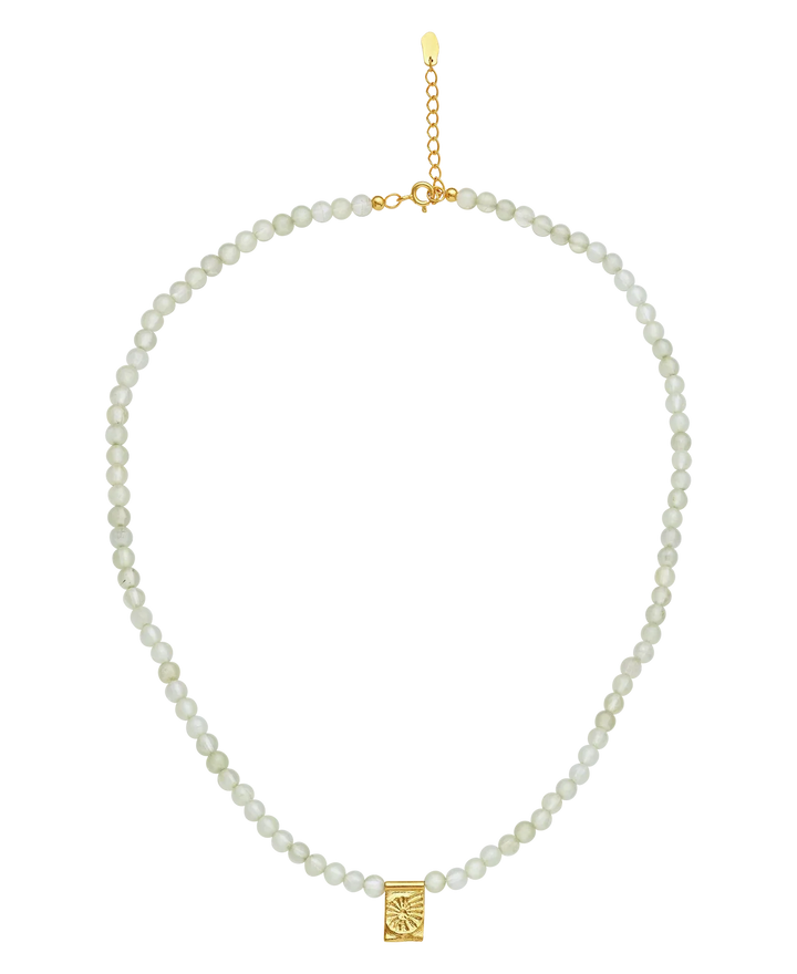 Moonstone Shelia necklace gold-plated with white pearls and decorative gold-colored pendant, Model 2821a