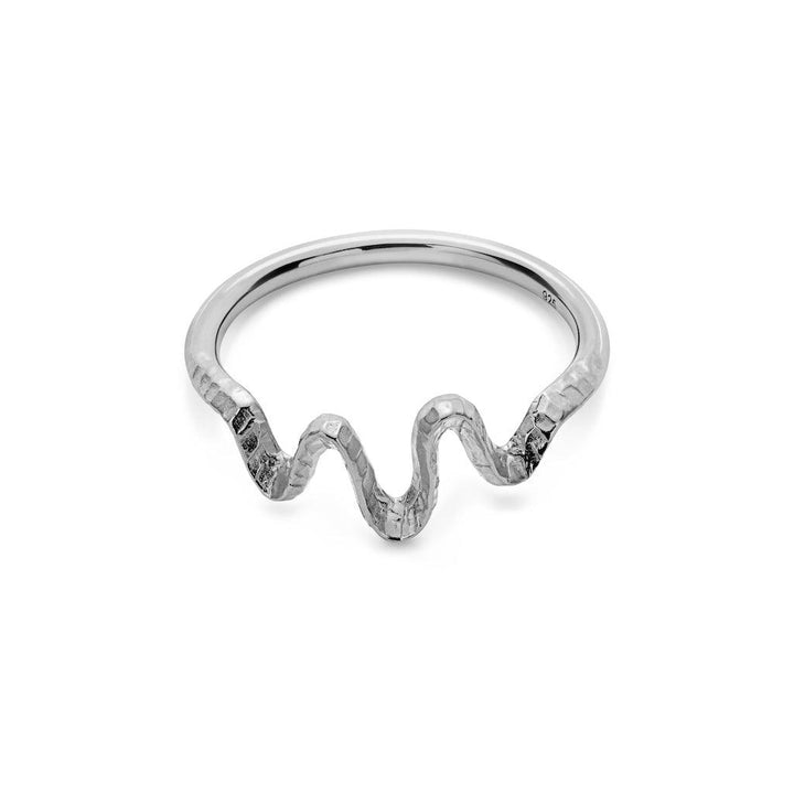 Maanesten Sonar silver ring shown close up, wavy and hammered surface, glossy finish. Model 4727C-4727C-001