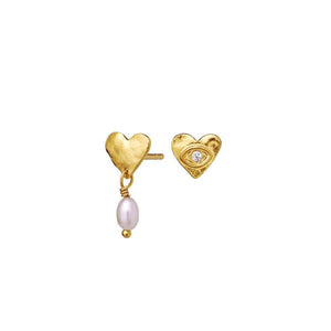 Pearl earrings