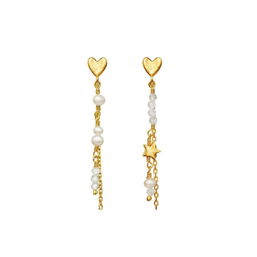 Maanesten Silma gold-plated chain earrings with heart, pearls and star, Model 9947a-1.