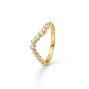 Feading rings with diamonds