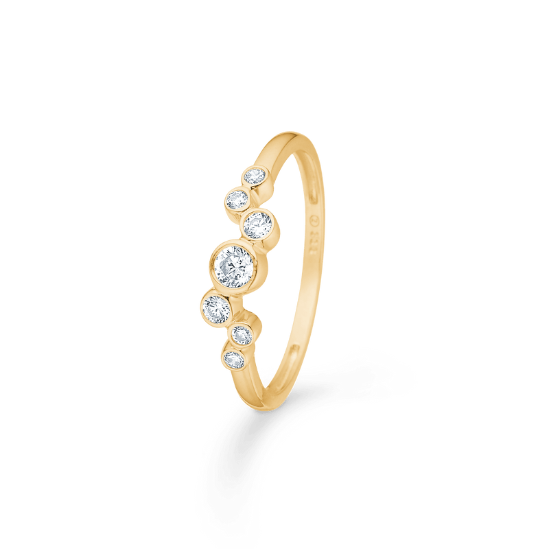 Mads Z Lucy Ring i 8 Karat Guld med 7 Zirkonia - Ringe - 3347035-001