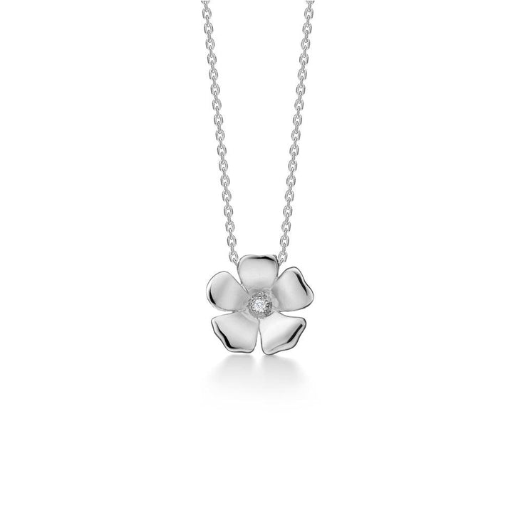 Mads Z Silver Fleur necklace with flower pendant in silver, detailed flower with clear stone. Model 2126106-1