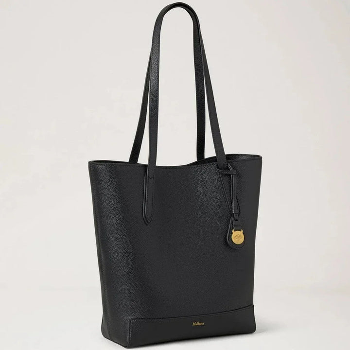 Mulberry A4 North South Shopper Small Classic Grain Black shows an elegant bag in black embossed leather with long handles. Model HH9846205A100