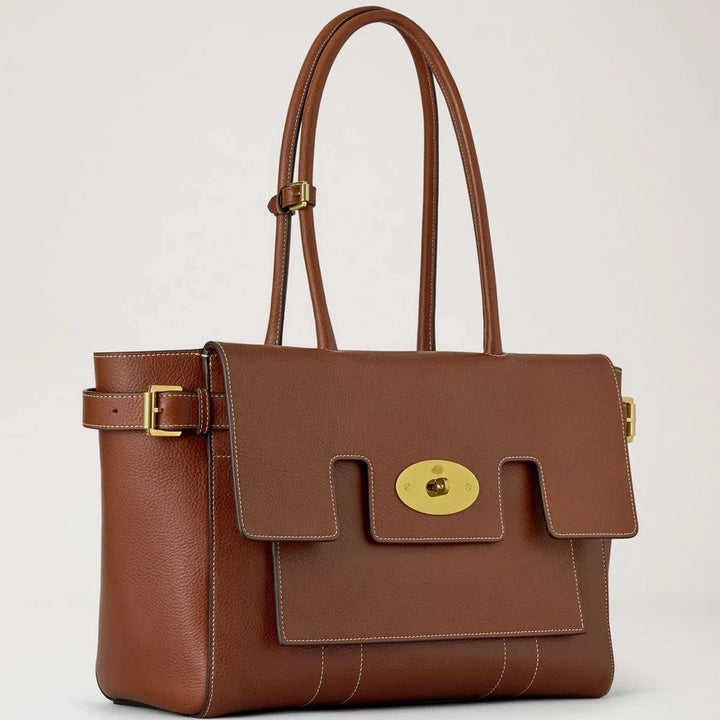 Mulberry Buckle Bayswater Oak NVT, brown leather bag with gold buckle and adjustable straps. Model HH9964730G110