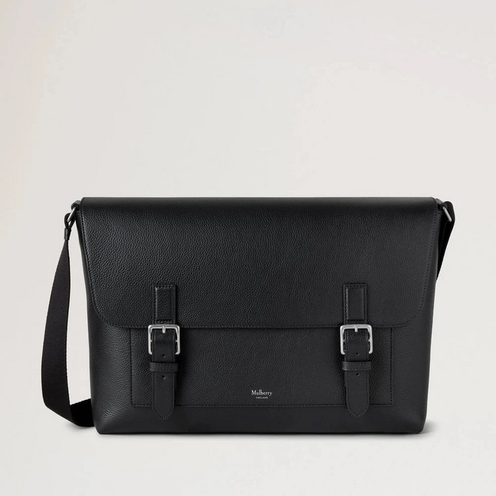 Mulberry Chiltern Crossbody Messenger Black Small Classic Grain, black crossbody bag in leather with buckles at the front. Model HH9785205A100