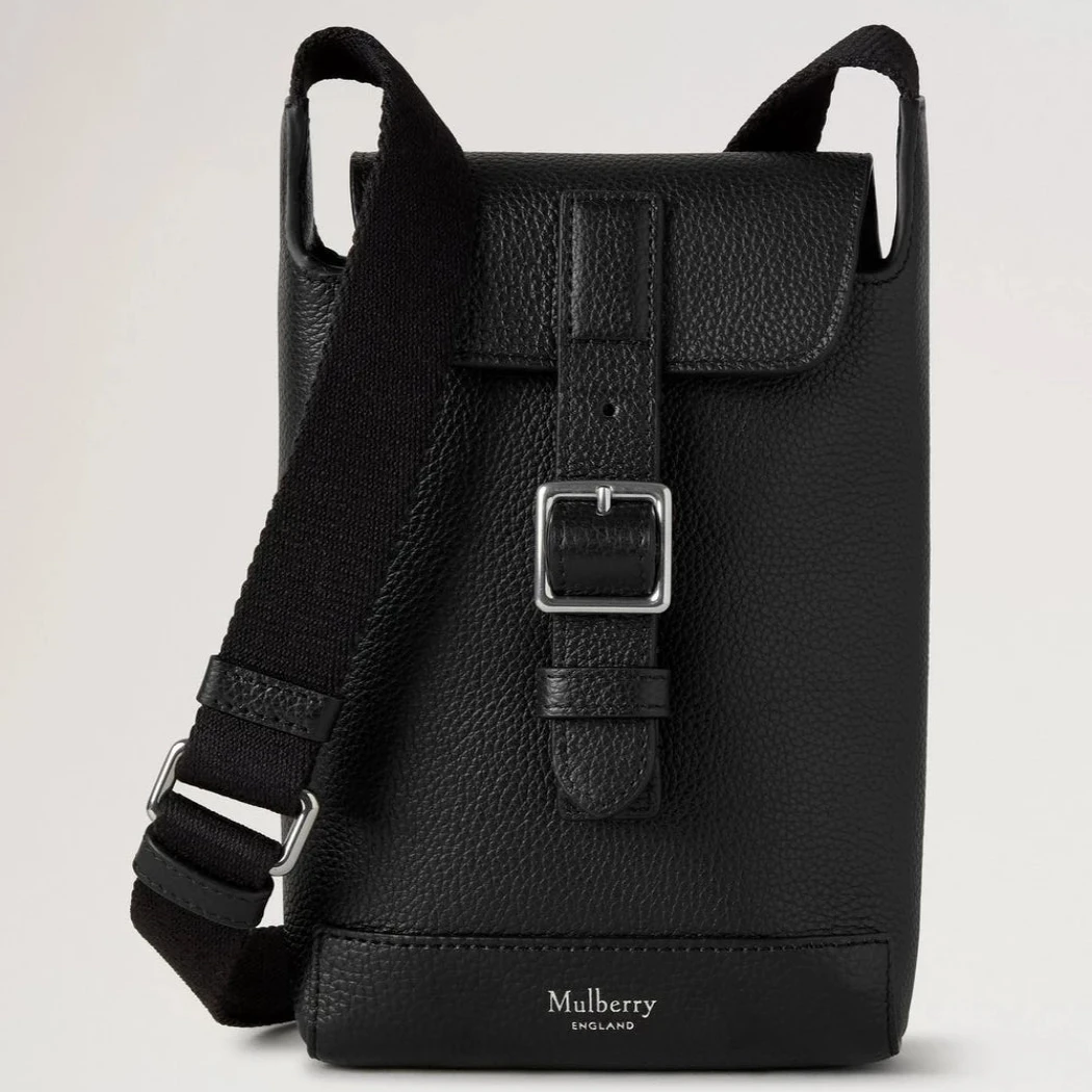 Mulberry Chiltern Phone Pouch Black Small Classic Grain, black mobile phone pouch in leather with silver buckle and adjustable strap. Model RL8846205A100