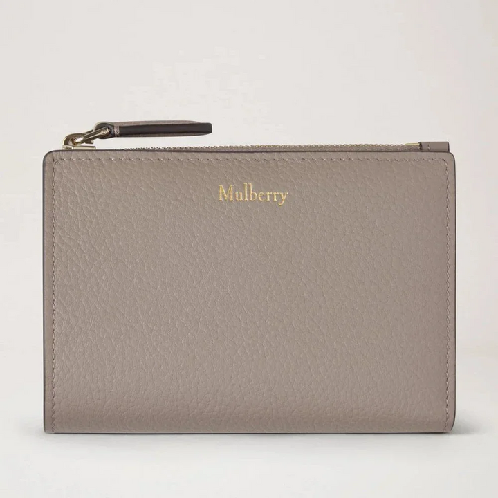 Mulberry Continental Bifold Zipped Wallet in cashmere taupe leather, front view. Model RL8045205F924.