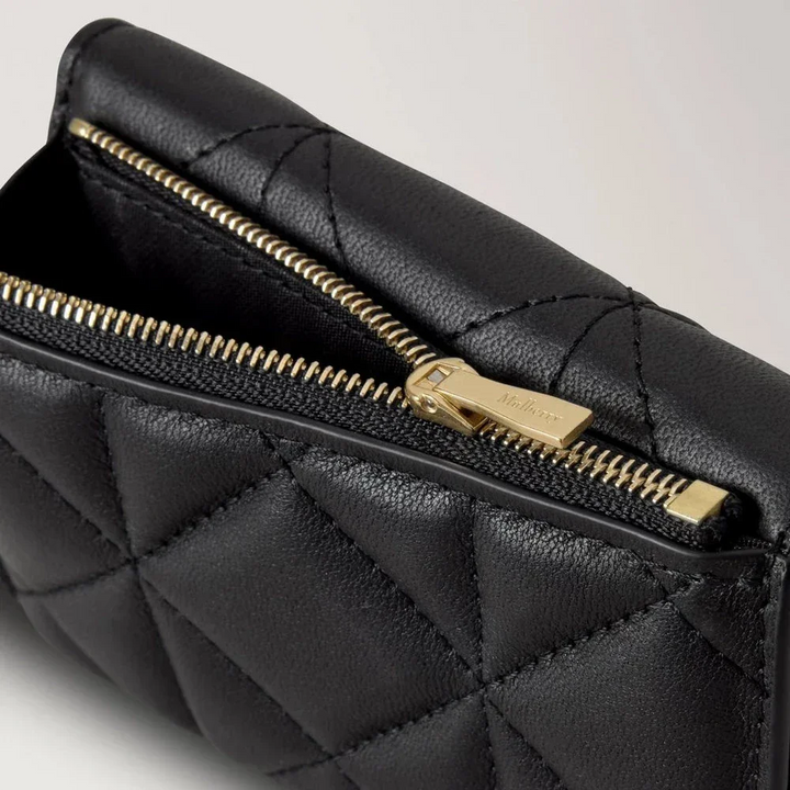 Mulberry Darley Folded Multi Card Wallet Black Quilted with zipper and quilted leather detail, Model RL8896676A100