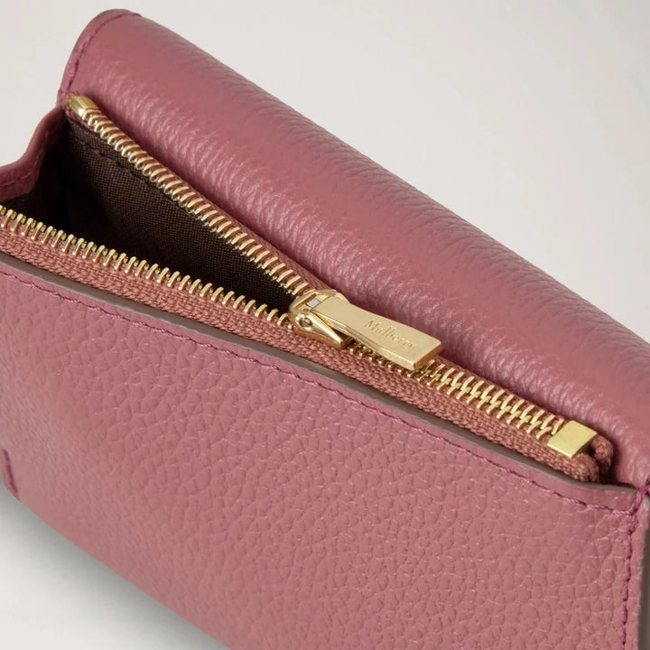 Mulberry Darley Folded Multicard Wallet pink Skrumpy shows close-up of zipper pocket in pink leather.