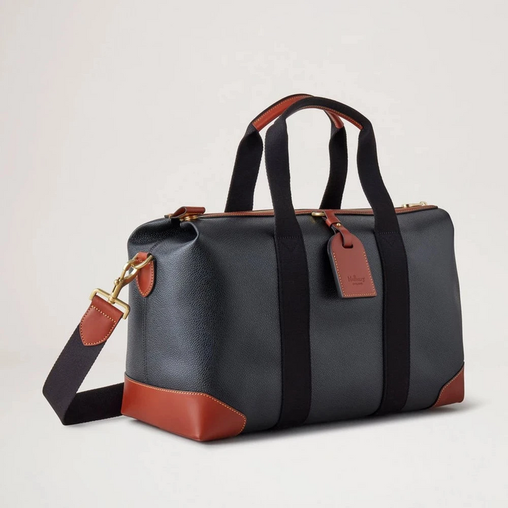 Mulberry Heritage Day Clipper Black and Cognac Printed Bioveg Scotchgrain bag in black and cognac with strap. Model HS5195127A340