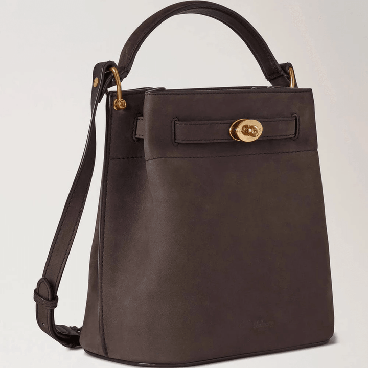 Mulberry Islington Bucket Nubuck Ebony bag with golden details in dark brown nubuck leather. Model HH9567687A110