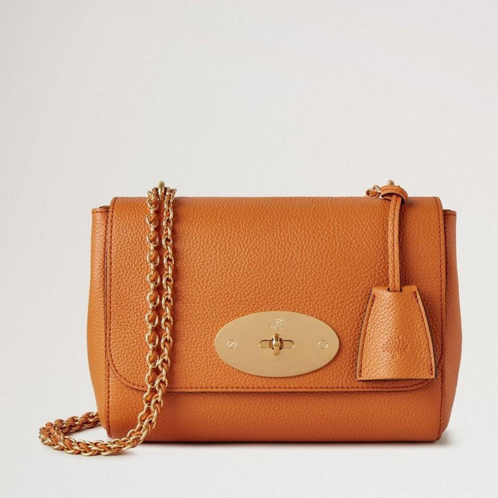 Mulberry Lily Small Classic Grain Sunset shows a small shoulder bag in orange leather with gold chain, Model HH3291205N691.