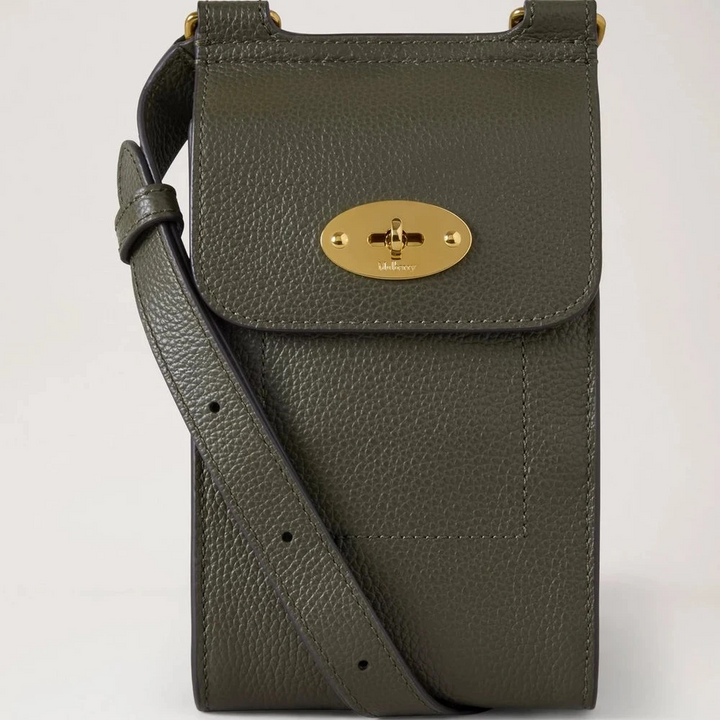 Mulberry Mini Antony Pouch Small Classic Grain Juniper Green, compact shoulder bag in grained leather with gold-colored buckle. Model RL6872205Q749