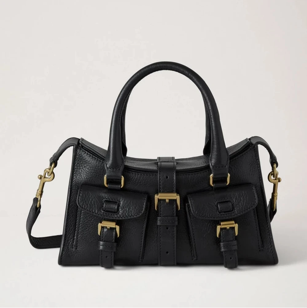 Mulberry Mini Roxanne High Shine Leather Black, stylish black leather bag with double handle, front pockets and brass details. Model HH9888213A100