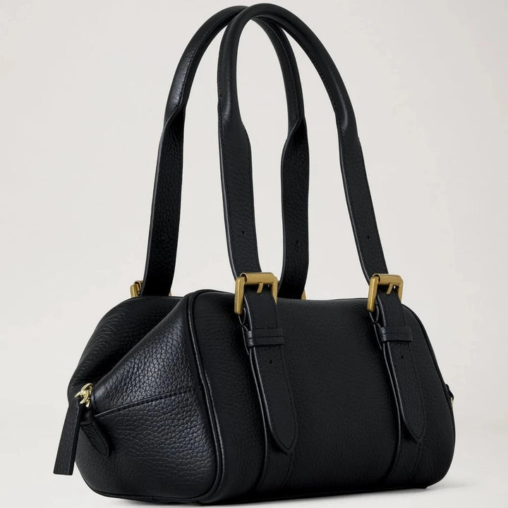 Mulberry Small Boston Black Heavy Grain, elegant black leather bag with brass details. Model hh0020736a100.