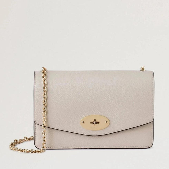 Mulberry Small Darley Small Classic Grain Chalk shoulder bag in light leather and chain strap. Model RL7791205W160